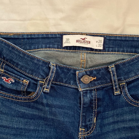 Hollister Jeans - Picture 2 of 2